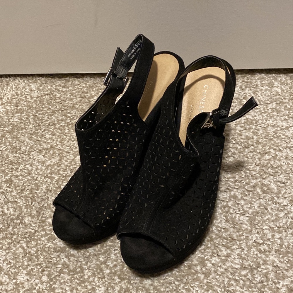 Womens Chinese Laundry black wedges